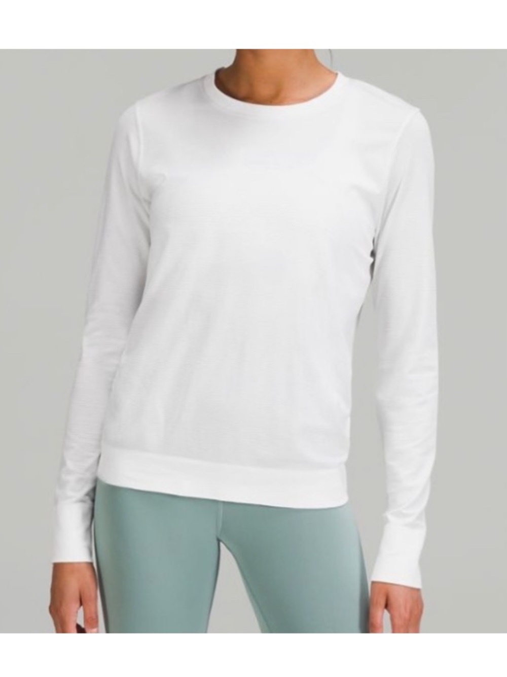 Lululemon Swiftly tech long sleeve. Size 6.